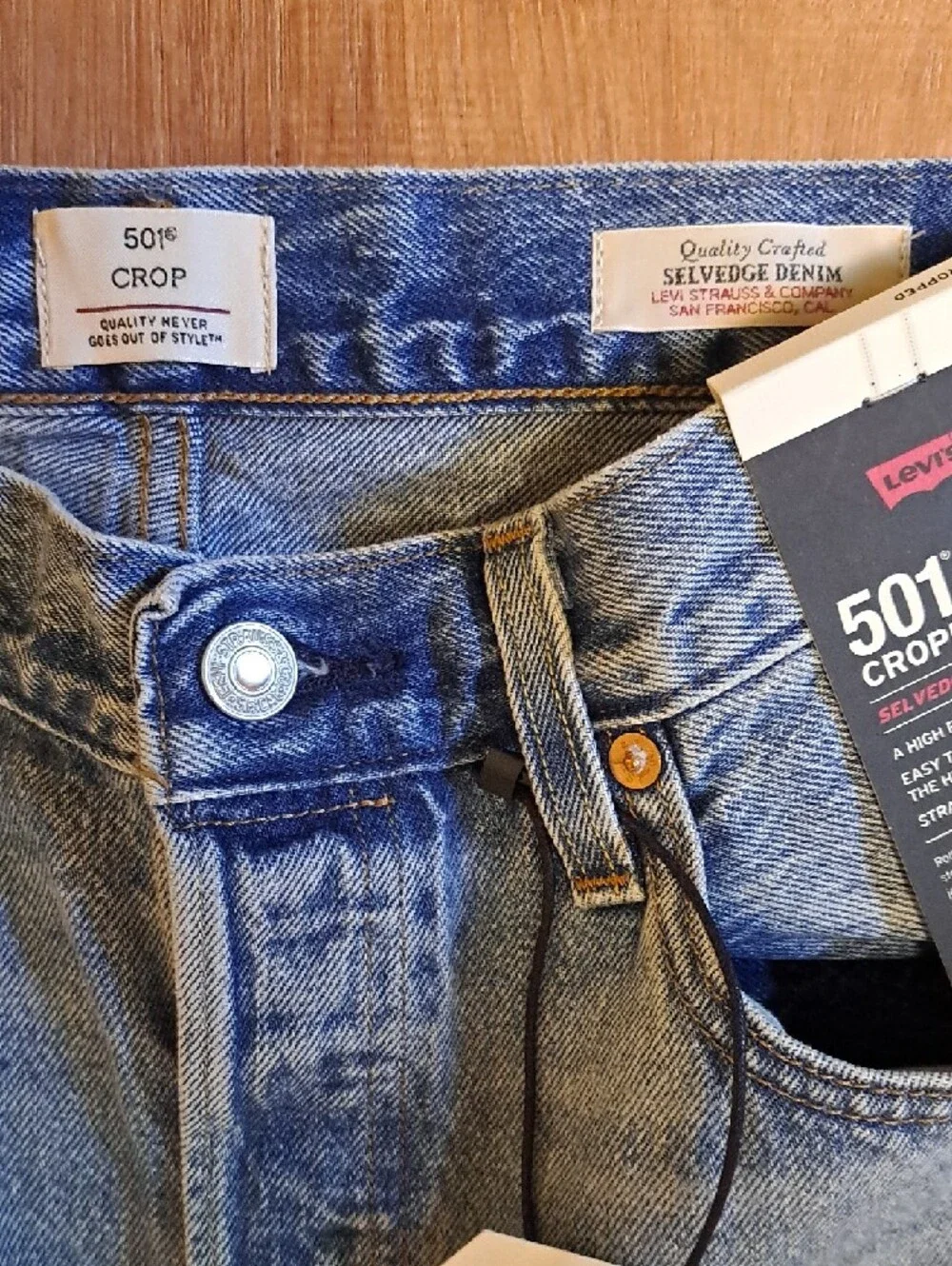 Levi's Selvedge 501 Crop Womens Jeans Size 28 NWT - Picture 6 of 10